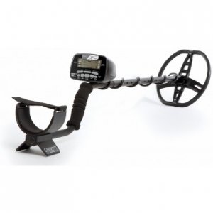 at-pro-metal-detector-w-free-accessories